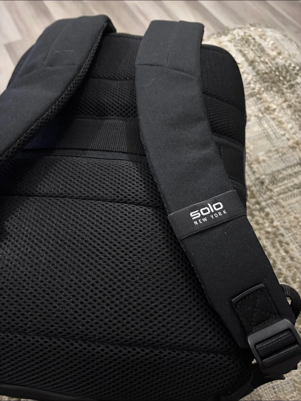 Solo New York‎ Code   Black Men's Tech Backpack